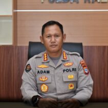 Kabid Humas: 6 Anggota Polres HST Diproses Hukum, Info yang Beredar Adalah Miskomunikasi, Kapolda Kalsel Tegaskan Tidak Ada Toleransi