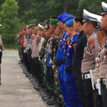 Jelang Pelantikan Bupati dan Wakil Bupati Siak, 417 Personel Gabungan Dikerahkan dalam Apel Pengamanan