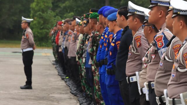 Jelang Pelantikan Bupati dan Wakil Bupati Siak, 417 Personel Gabungan Dikerahkan dalam Apel Pengamanan