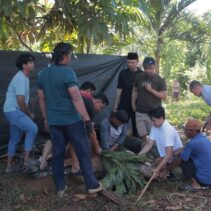 Kapolres Kuansing bagikan daging kurban kepada warga, sebanyak 6 Ekor Sapi Dalam Rangka Hari Raya Idul Adha 1446 H