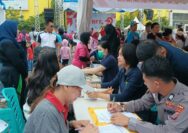 Warga Sulut Ramai dan Sangat Antusias Hadiri Car Free Day oleh Polda Sulut Menyambut Hari Bhayangkara ke-79 di Kawasan Megamas, Kota Manado.