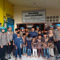 Bidpropam Polda Sumbar Salurkan Bantuan Sosial ke Panti Asuhan Anak Mentawai