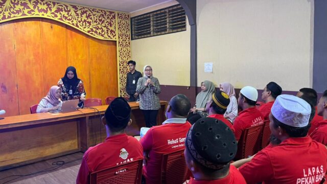 Pastikan WBP Tetap Sehat Dan Terlindungi, dokter Lapas Pekanbaru berikan penyuluhan kesehatan