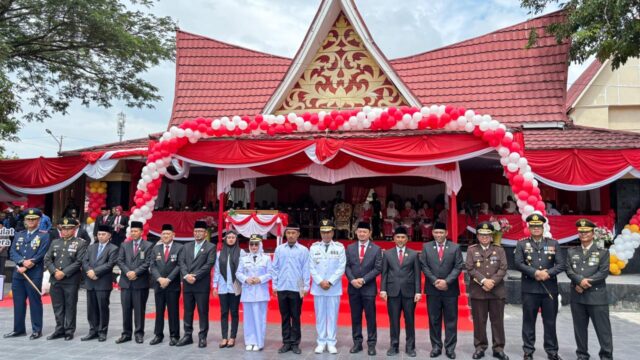 HADIAH KEMERDEKAAN : 1.409 WARGA BINAAN LAPAS BANGKINANG TERIMA REMISI, 23 ORANG LANGSUNG BEBAS