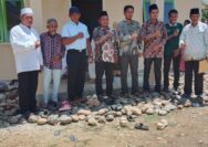 Warga Desa Pongkai Sambut Hangat Penyerahan Rumah Tahfidz dari Kades Supratman kepada BPD dan Guru Pengajar