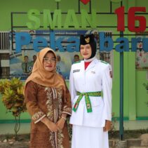 Siswi SMAN 16 pekanbaru mengukir prestasi, sebagai Anggota Paskibraka