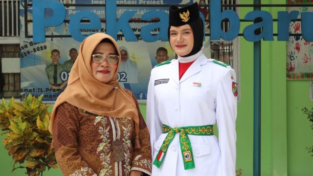 Siswi SMAN 16 pekanbaru mengukir prestasi, sebagai Anggota Paskibraka