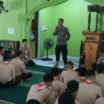 Kapolsek Tualang Ingatkan Siswa Man Insan Cendikia Tualang Waspada Bahaya Narkoba , Kenakalan Remaja Dan Peduli Lingkungan