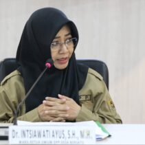 Wakil Ketua Umum DPP DESA BERSATU, Dr. Intsiawati Ayus, S.H., M.H. menjadi Narasumber mewakili DESA BERSATU dalam Rapat Dengar Pendapat Umum (RDPU) Badan Urusan Legislasi Daerah DPD RI di Kantor DPD RI