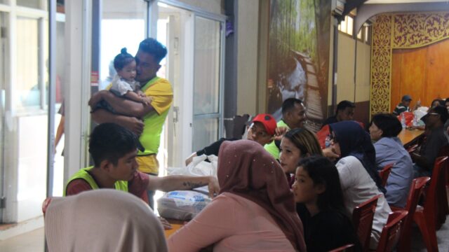 Kehangatan Keluarga Warnai Kunjungan Warga Binaan di Lapas Kelas IIA Pekanbaru