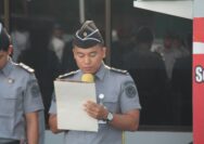 Apel Pagi Lapas Kelas IIA Pekanbaru: Kasubag TU Ingatkan Bahaya Judol dan Tekankan Disiplin Tugas Apel Pagi Lapas Kelas IIA Pekanbaru: Kasubag TU Ingatkan Bahaya Judol dan Tekankan Disiplin Tugas