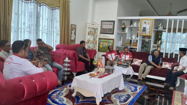 Atuk Annas Siap Jembatani Program Pendidikan FSPKSI dengan Pemprov Riau Atuk Annas Siap Jembatani Program Pendidikan FSPKSI dengan Pemprov Riau