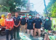 Aksi Cepat Sidokkes Polres Metro Jakarta Barat Evakuasi Relawan Muda Yang Pingsan Saat Bantu Padamkan Kebakaran Di Mangga Besar Aksi Cepat Sidokkes Polres Metro Jakarta Barat Evakuasi Relawan Muda Yang Pingsan Saat Bantu Padamkan Kebakaran Di Mangga Besar