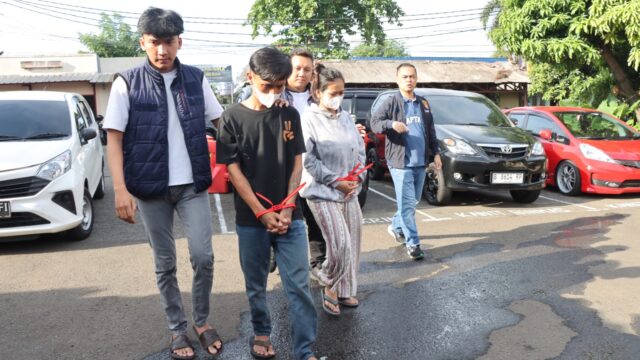 Buron 1 Minggu, Pasangan Pembuang Bayi di Yayasan Yatim Kemanggisan Ditangkap Polsek Palmerah Buron 1 Minggu, Pasangan Pembuang Bayi di Yayasan Yatim Kemanggisan Ditangkap Polsek Palmerah