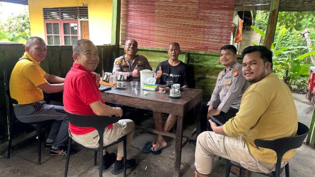 Polres Kuantan Singingi Melaksanakan Giat Jumat Curhat di Dua Wilayah, Pererat Hubungan Polri dan Masyarakat