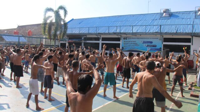 Wujudkan Pembinaan yang Sehat, Lapas Kelas IIA Pekanbaru Laksanakan Senam Rutin bagi WBP