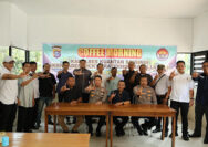 Kapolres Kuantan Singingi Coffee Morning Bersama Rekan Media, serta Tanam Bibit Pohon.