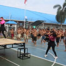 Lapas Kelas IIA Pekanbaru Gelar Senam Pagi Rutin untuk Tingkatkan Kebugaran Warga Binaan