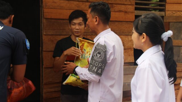 Sentuhan Kasih dari Balik Jeruji: Lapas Kelas IIA Pekanbaru Gelar Bakti Sosial Jelang Natal