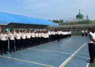 Awali Tahun dengan Semangat Baru, Kalapas Yuniarto Pimpin Apel Perdana di Lapas Pekanbaru