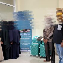 TRAVEL UMROH PT. DARUL HIKMAL MANDIRI PIMPINAN WILAYAH PEKANBARU INISIAL AM DIDUGA KERAS MENIPU 6 ORANG CALON JAMAAH.