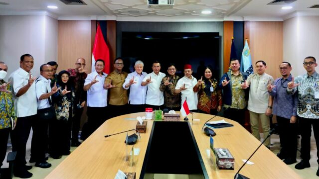 DAMAI, DIRJEN HUBLA MEDIASI PERTIKAIAN APBMI VS KOPERASI TKBM PELABUHAN-ALIANSI PEKERJA