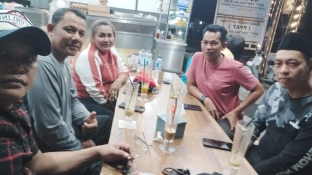 Pertemuan Santai LHMB Kota Pekanbaru di Kopi Agam Pererat Silaturahmi Pengurus