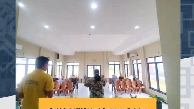 Ibadah Rutin WBP Kristen di Gereja Lapas Narkotika Rumbai Berlangsung Penuh Sukacita