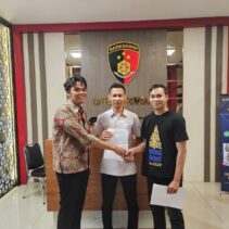 Agung Maulana ketum KMPKS Menilai Kapolda Riau sedang bercanda dalam memberantas perusahaan perusak lingkungan di provinsi Riau 
