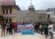 Polsek Binawidya melaksanakan giat jum'at berkah Berbagi Makanan di polsek binawidya dengan tema "Polri untuk masyarakat dalam rangka Hut Polri ke 80.