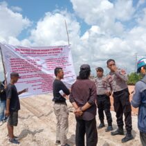 Diduga Diadu Domba Lewat Skema Konsinyasi, Pemilik Lahan Bentangkan Spanduk Larangan Masuk di Proyek Tol Kampar